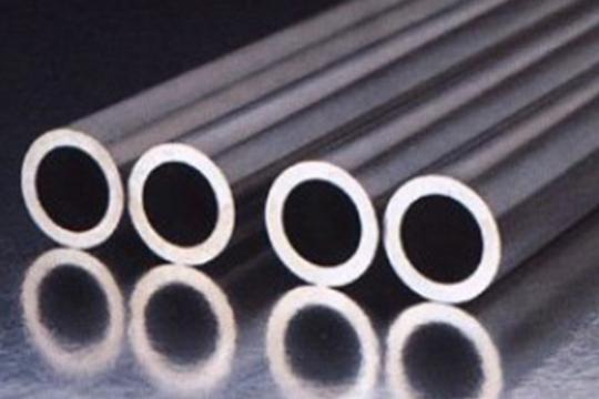 不锈钢板为何具备耐腐蚀性？